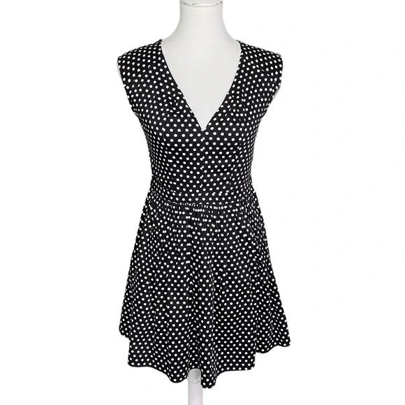 Needle & Thread | Dresses | Needle Thread Fit Flare Dress Sz Small  Blackwhite Polkadot Sleeveless | Poshmark